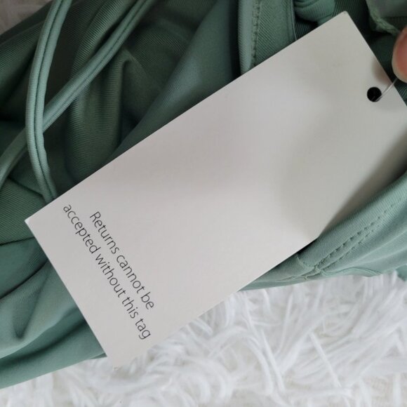 NWT TOBI Sage One Piece Swimsuit - Size XS - Picture 4 of 11